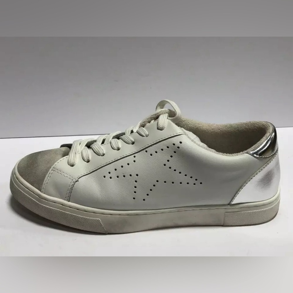 Steve Madden Women's Rezza White Star Sneaker, Size 9.5 M